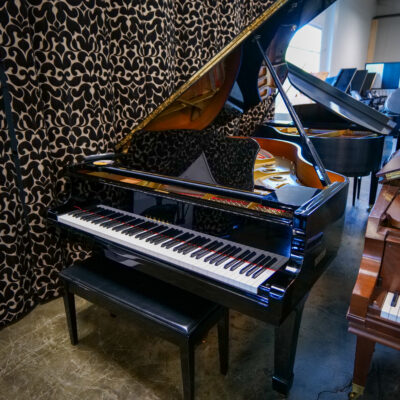 Yamaha Model G2 Grand Piano